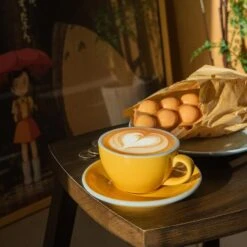 Egg Koffiekop Met Schotel - Set Van 2 - 150ml - Geel -Bestekwinkel 1000093473 0102