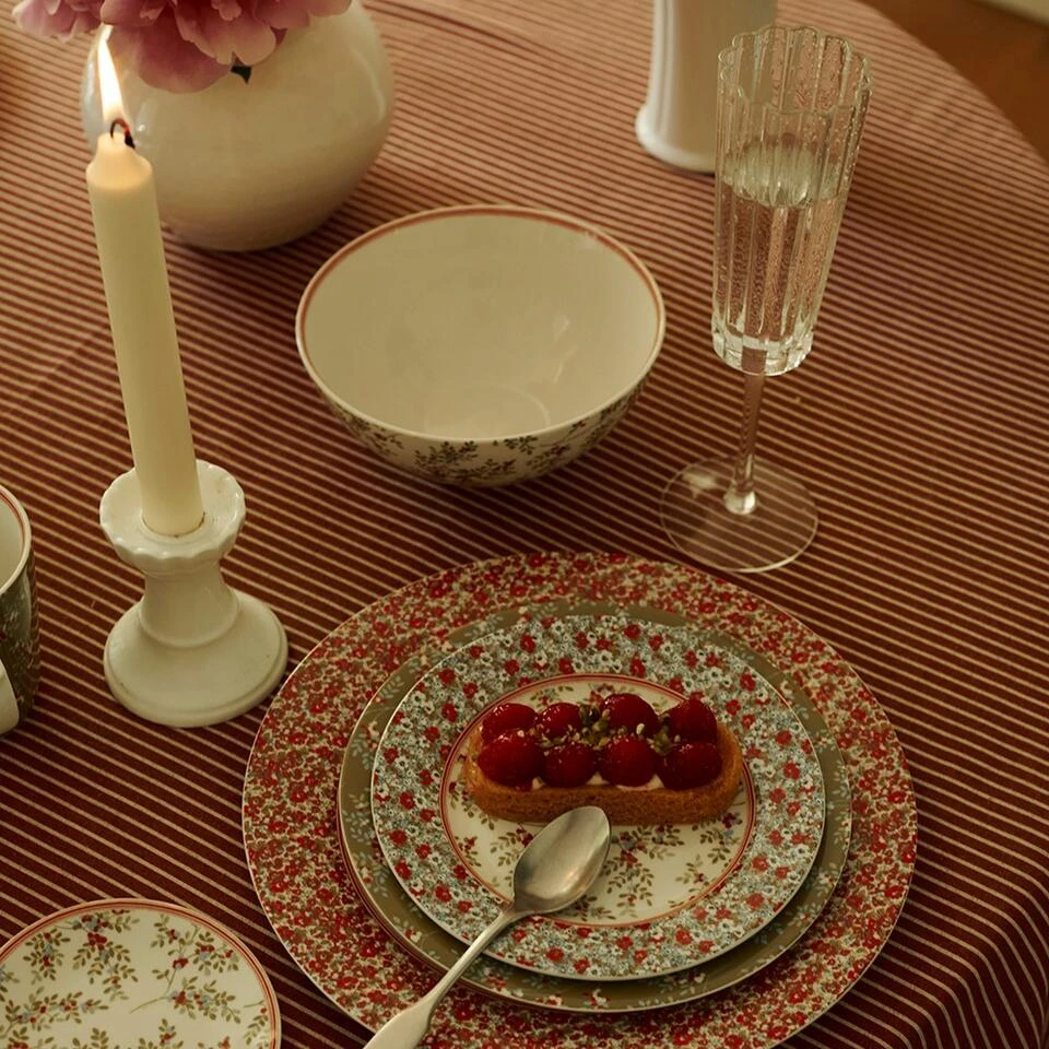 Laura Ashley Giftset 4 Bekers 32 Cl. 5 Laura Ashley Giftset 4 Bekers 32 Cl. - Afbeelding 3